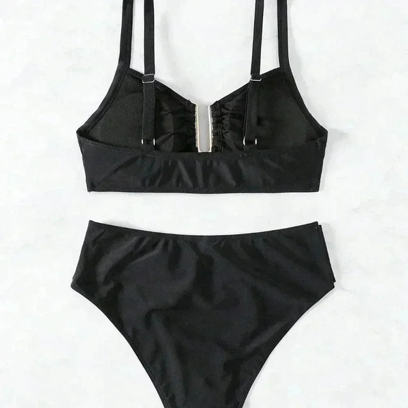 Black Women's Beach Two-Piece Bikini Set - Picture 4 of 8